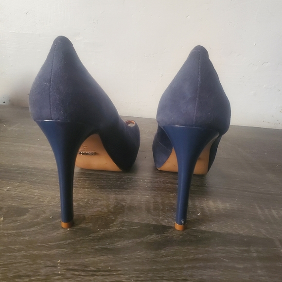 Schutz blue peep toe slip on heels size 8 - Picture 3 of 8